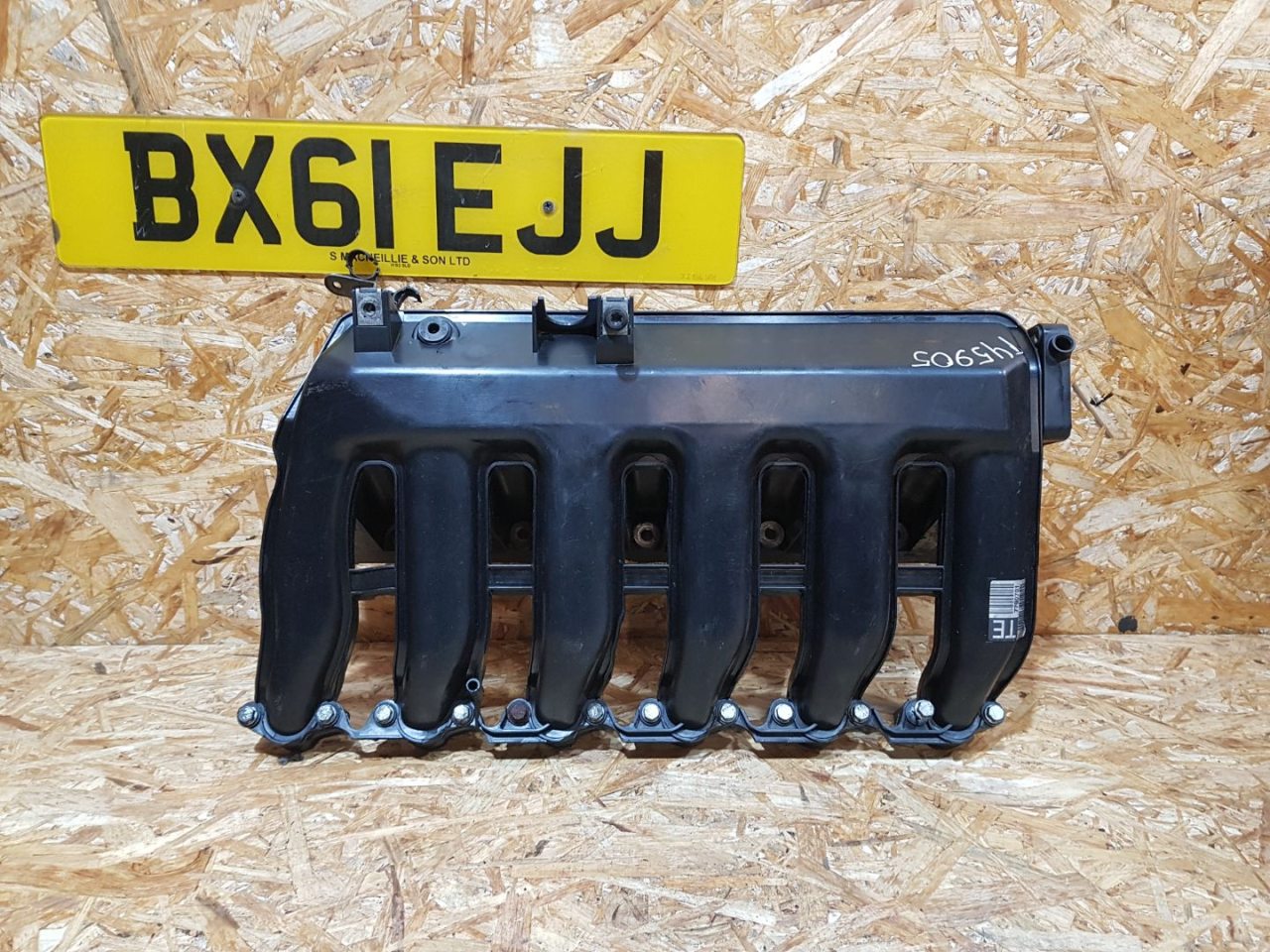 коллектор впускной BMW X6 E71/E72 2008, 3.0 л., дизель, АКПП, внедорожник 5 дв., полный привод, правый руль, 7790700, 11617790700, 11617800584, 7800584 - фото №1