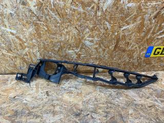 крепление ( кронштейн ) крыла BMW X5 E70 2007, 3.0 л., M57 306 D3, дизель, АКПП, серебристый, внедорожник 5 дв., полный привод, правый руль, 51657157989, 7157989