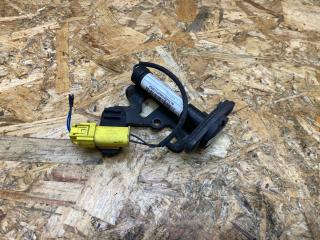 пиропатрон петли капота BMW X5 F15 2014, 2.0 л., дизель, АКПП, внедорожник 5 дв., полный привод, правый руль, 7326019