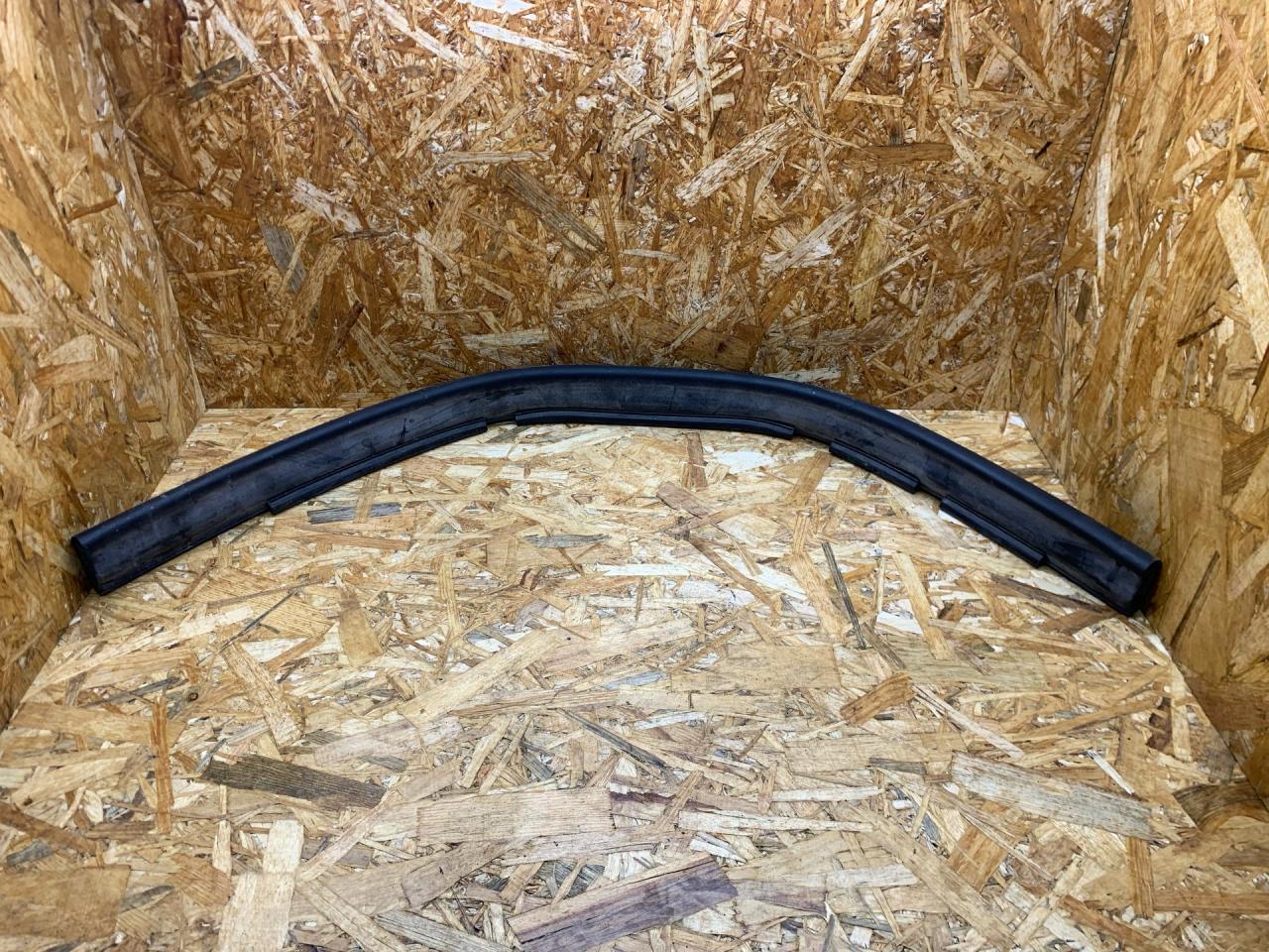 уплотнитель подкапотного пространства BMW 3 серия F30/F31/F34 F31 2013, 2.0 л., дизель, АКПП, 475 black-sapphire metallic, универсал, полный привод, правый руль, 7239146, 51767239146 - фото №1