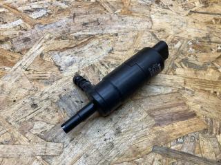 насос (моторчик) омывателя фар BMW 3 серия E92/E93 [рестайлинг] E92 2010, 2.0 л., дизель, МКПП, купе, задний привод, правый руль, 67126973097, 6973097, 67128377430, 8377430, 67120154875, 0154875, 67128362157, 8362157