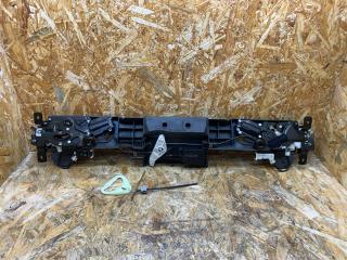 замок багажника BMW 3 серия E92/E93 [рестайлинг] E93 2011, 3.0 л., дизель, АКПП, серебристый, кабриолет, задний привод, правый руль, 51247353615, 7353615, 51247258345, 7258345