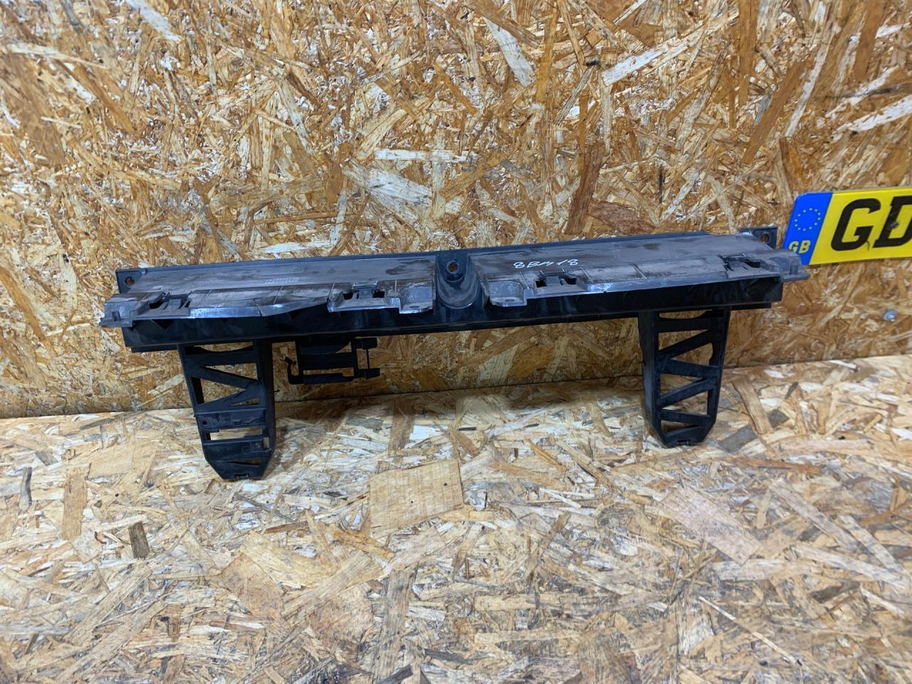 Крепление бампера заднего BMW X5 E70 2007, 3.0 л., M57 306 D3, дизель, АКПП, серебристый, внедорожник 5 дв., полный привод, правый руль, 51127226939, 7226939, 51127214049, 7214049, 51124421534, 4421534, 51127158444, 7158444 - фото №1