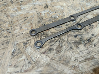 кронштейн (крепление) BMW X5 E70 [рестайлинг] E70 2011, 4.0 л., дизель, АКПП, внедорожник 5 дв., полный привод, правый руль, 11628572121, 8572121, 11628508282, 8508282, 11627798106, 7798106, 11627823053, 7823053