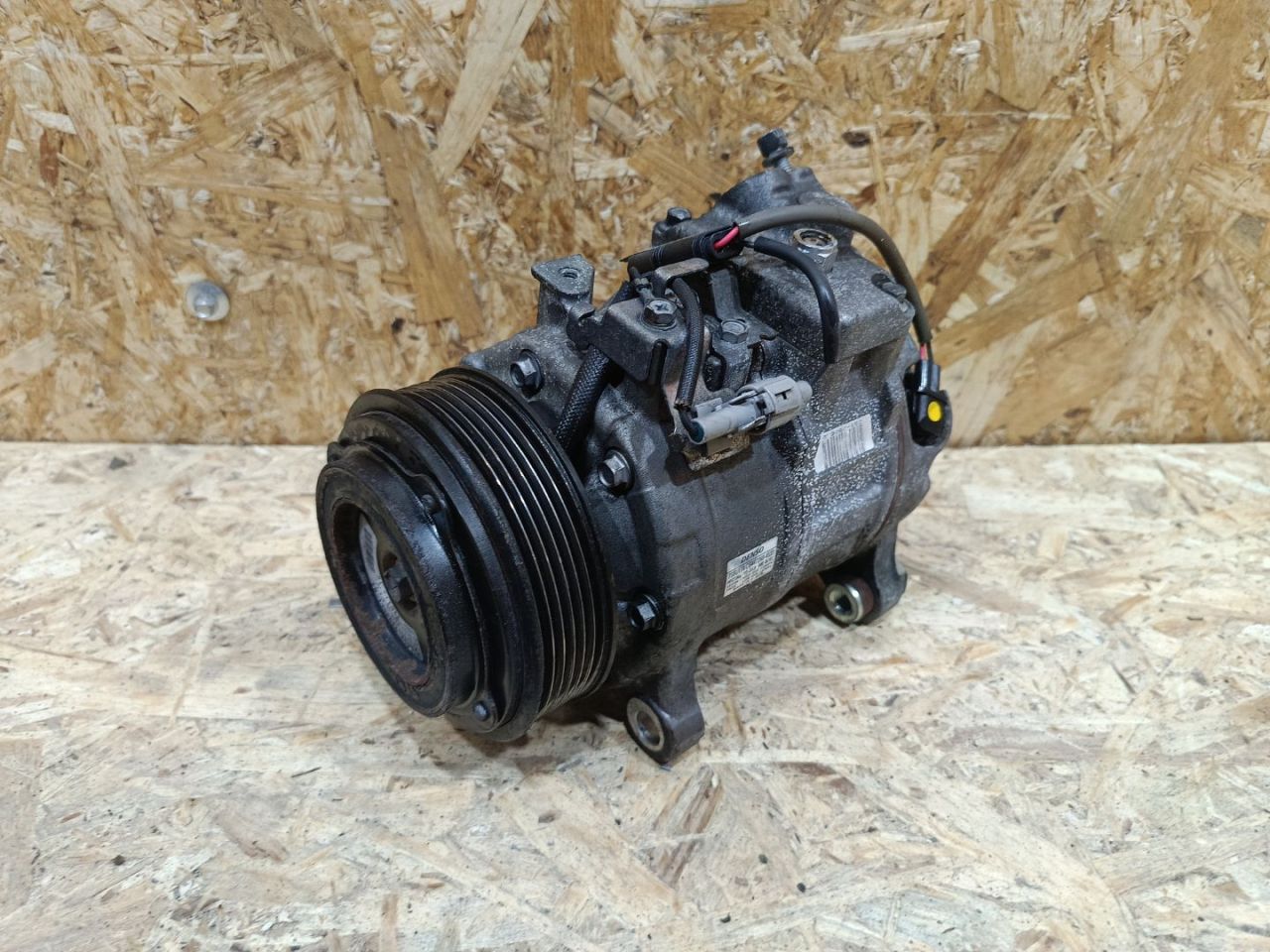 компрессор кондиционера BMW X5 F15 2014, 3.0 л., дизель, АКПП, коричневый, внедорожник 5 дв., полный привод, 9216466, 64529216466, 64529399059, 9399059, 64506805070, 6805070, CG447260, 64529303561, 9303561, 7SBU17A - фото №1