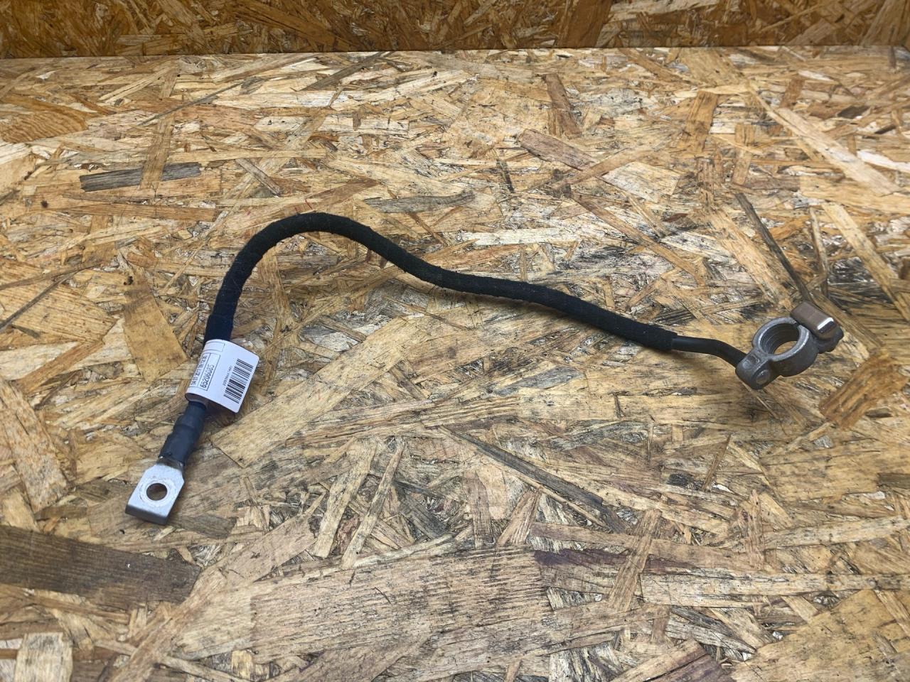 клемма аккумулятора минус BMW 3 серия F30/F31/F34 F30 2012, 2.0 л., N47 D20 C, дизель, МКПП, седан, задний привод, правый руль, 8386674 - фото №1