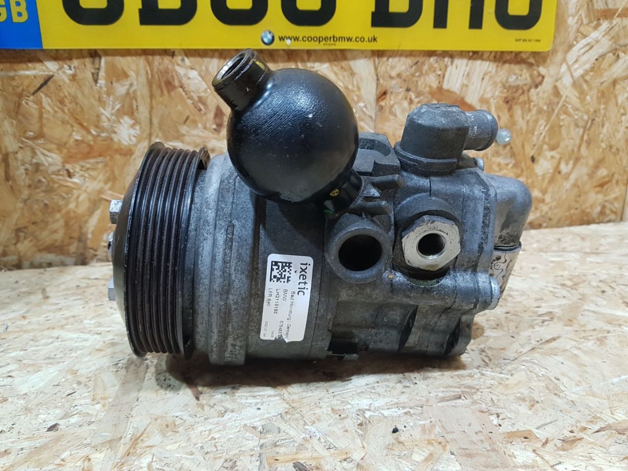насос гидроусилителя руля BMW X6 E71/E72 2008, 3.0 л., дизель, АКПП, внедорожник 5 дв., полный привод, правый руль, 6784837, 32416784837, 32416787350, 6787350 - фото №1