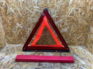 знак аварийной остановки BMW 3 серия E92/E93 [рестайлинг] E93 2011, 3.0 л., дизель, АКПП, серебристый, кабриолет, задний привод, правый руль, 6770487, 71606770487, 71606770096, 6770096, 71606768272, 6768272