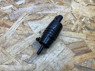 насос (моторчик) омывателя стекла BMW 1 серия F20/F21 [2-й рестайлинг] E82 2018, 1.5 л., бензин, МКПП, хетчбэк 5 дв., задний привод, правый руль, 7310147