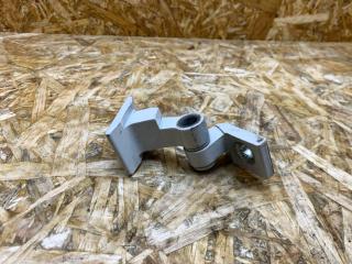 петля двери BMW 3 серия G20 2019, 2.0 л., дизель, МКПП, белый, седан, задний привод, правый руль, 7246065