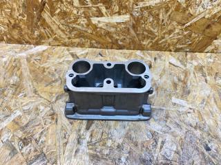 кронштейн (крепление) BMW 4 серия F32/F33 F33 2015, 2.0 л., бензин, МКПП, черный, кабриолет, задний привод, правый руль, 7595546, 11127595546