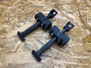ограничитель открывания двери BMW 3 серия F30/F31/F34 F31 2013, 2.0 л., дизель, АКПП, 475 black-sapphire metallic, универсал, полный привод, правый руль, 51217446717, 7446717, 51217311339, 7311339, 51217258932, 7258932