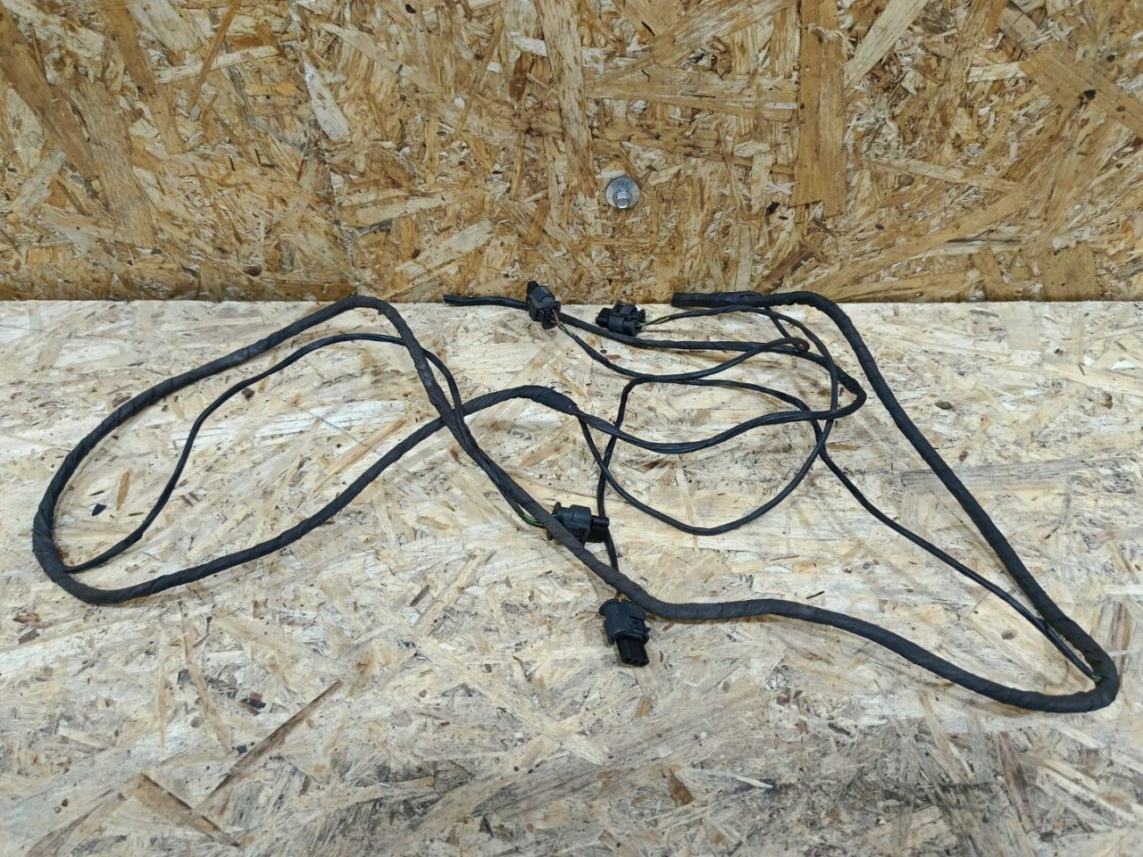 проводка датчиков парковки BMW 3 серия F30/F31/F34 F30 2013, 3.0 л., дизель, АКПП, черный, седан, задний привод, правый руль - фото №1