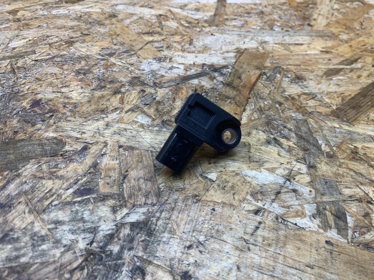 датчик давления во впускном коллекторе BMW 3 серия F30/F31/F34 F31 2013, 2.0 л., дизель, АКПП, 475 black-sapphire metallic, универсал, полный привод, правый руль, 7804742, 13627804742, 8637896, 13628637896 - фото №1