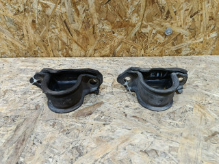 крепление стабилизатора / втулки стабилизатора BMW 5 серия F07/F10/F11 F11 2011, 3.0 л., дизель, АКПП, черный, универсал, задний привод, 6796972, 6796971