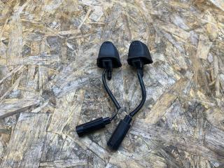 форсунка омывателя лобового стекла BMW 3 серия E92/E93 [рестайлинг] E93 2011, 3.0 л., дизель, АКПП, серебристый, кабриолет, задний привод, правый руль, 8365385, 61108365385, 61667131299, 7131299, 61138366275, 8366275, 7131294