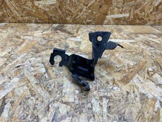 держатель тормозного шланга BMW 3 серия F30/F31/F34 F30 2014, 2.0 л., дизель, МКПП, седан, полный привод, правый руль, 34306792255, 6792255