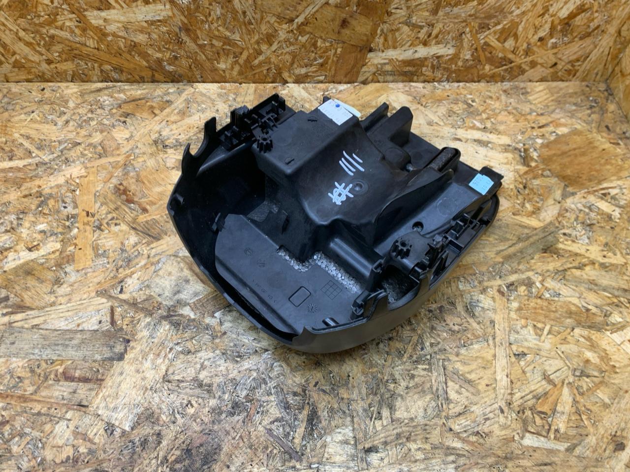 кожух рулевой колонки BMW 5 серия F07/F10/F11 F11 2011, 3.0 л., дизель, АКПП, черный, универсал, задний привод, 7803681 - фото №1