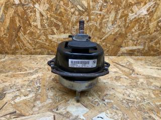 подушка крепления двигателя BMW X5 F15 2014, 2.0 л., дизель, АКПП, внедорожник 5 дв., полный привод, правый руль, 6853090