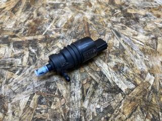 насос (моторчик) омывателя стекла BMW 3 серия E92/E93 [рестайлинг] E93 2011, 3.0 л., дизель, АКПП, черный, кабриолет, задний привод, правый руль, 7302589, 67127302589, 67126934159, 6934159