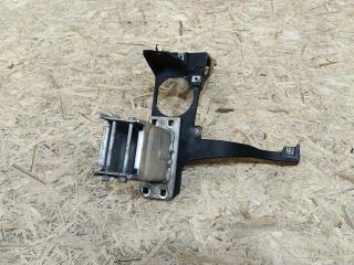 крепление фары левой BMW 6 серия E63/E64 [рестайлинг] E63 2008, 3.5 л., дизель, АКПП, купе, задний привод, правый руль, 51647008847, 7008847