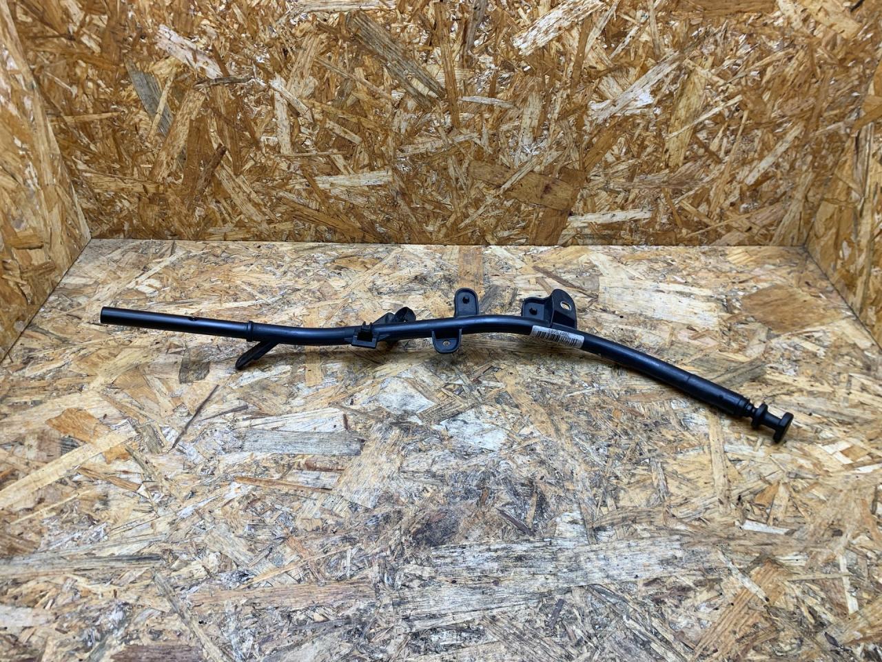 щуп двигателя BMW 5 серия F07/F10/F11 F11 2011, 3.0 л., дизель, АКПП, черный, универсал, задний привод, 7809766, 11437809766, 780976603 - фото №1