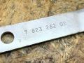 кронштейн глушителя BMW 5 серия F07/F10/F11 F11 2011, 3.0 л., дизель, АКПП, черный, универсал, задний привод, 7823262, 18207823262, 8517657, 18208517657 - фото №3