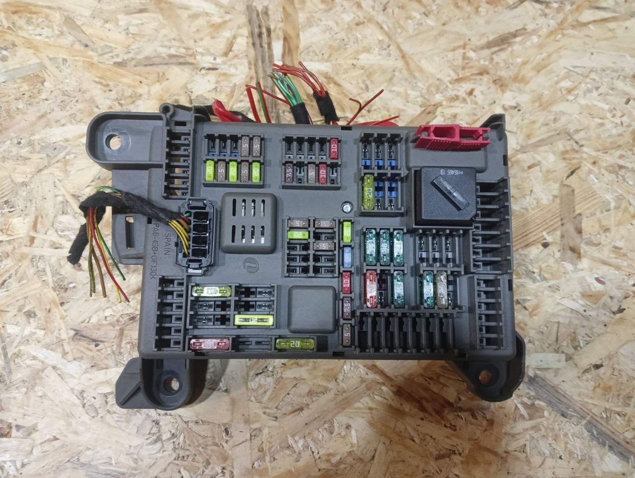 блок предохранителей BMW X5 E70 2007, 3.0 л., D, M57 D30 (306D3), дизель, АКПП, черный, внедорожник 5 дв., полный привод, правый руль, 6931687, 61146931687, 518954021, 42990341, 63186481 - фото №1