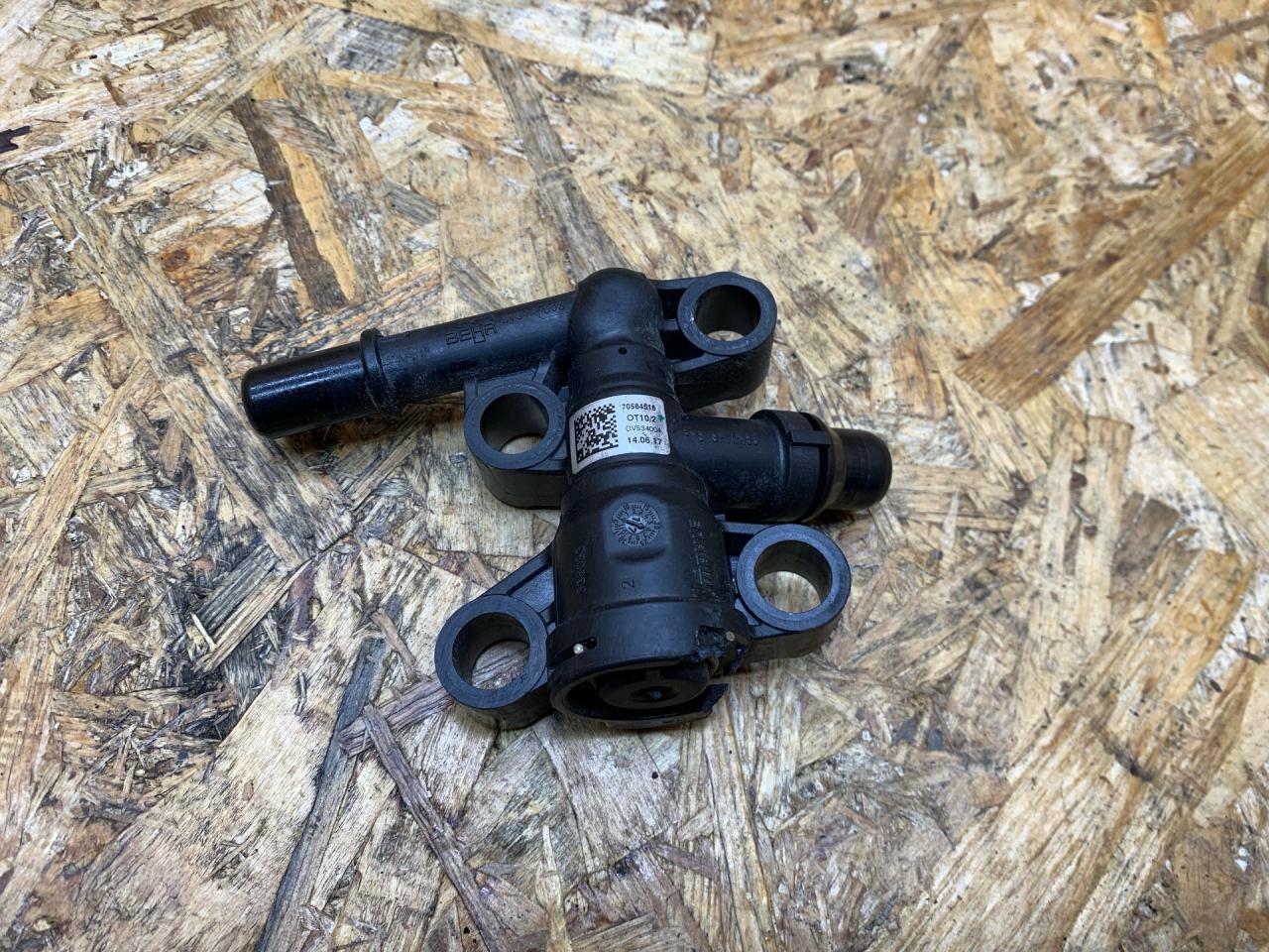 термостат АКПП BMW 5 серия G30/G31 G30 2017, 3.0 л., дизель, АКПП, синий, седан, полный привод, правый руль, 70564516 - фото №1