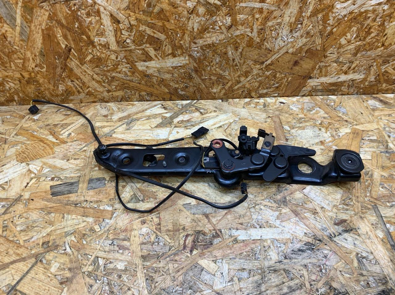 механизм складывания крыши BMW 3 серия E90/E91/E92/E93 E92 2007, 3.0 л., дизель, АКПП, купе, задний привод, правый руль, 54377128757, 7128757 - фото №1