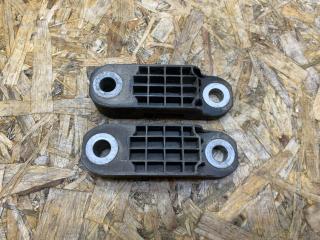 крепление стабилизатора / втулки стабилизатора BMW 5 серия G30/G31 G30 2018, 3.0 л., дизель, АКПП, серый, седан, полный привод, правый руль