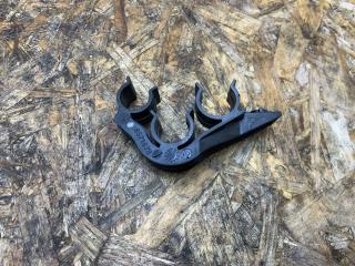 кронштейн (крепление) BMW 5 серия G30/G31 G30 2018, 3.0 л., дизель, АКПП, серый, седан, полный привод, правый руль, 8571678, 13538571678