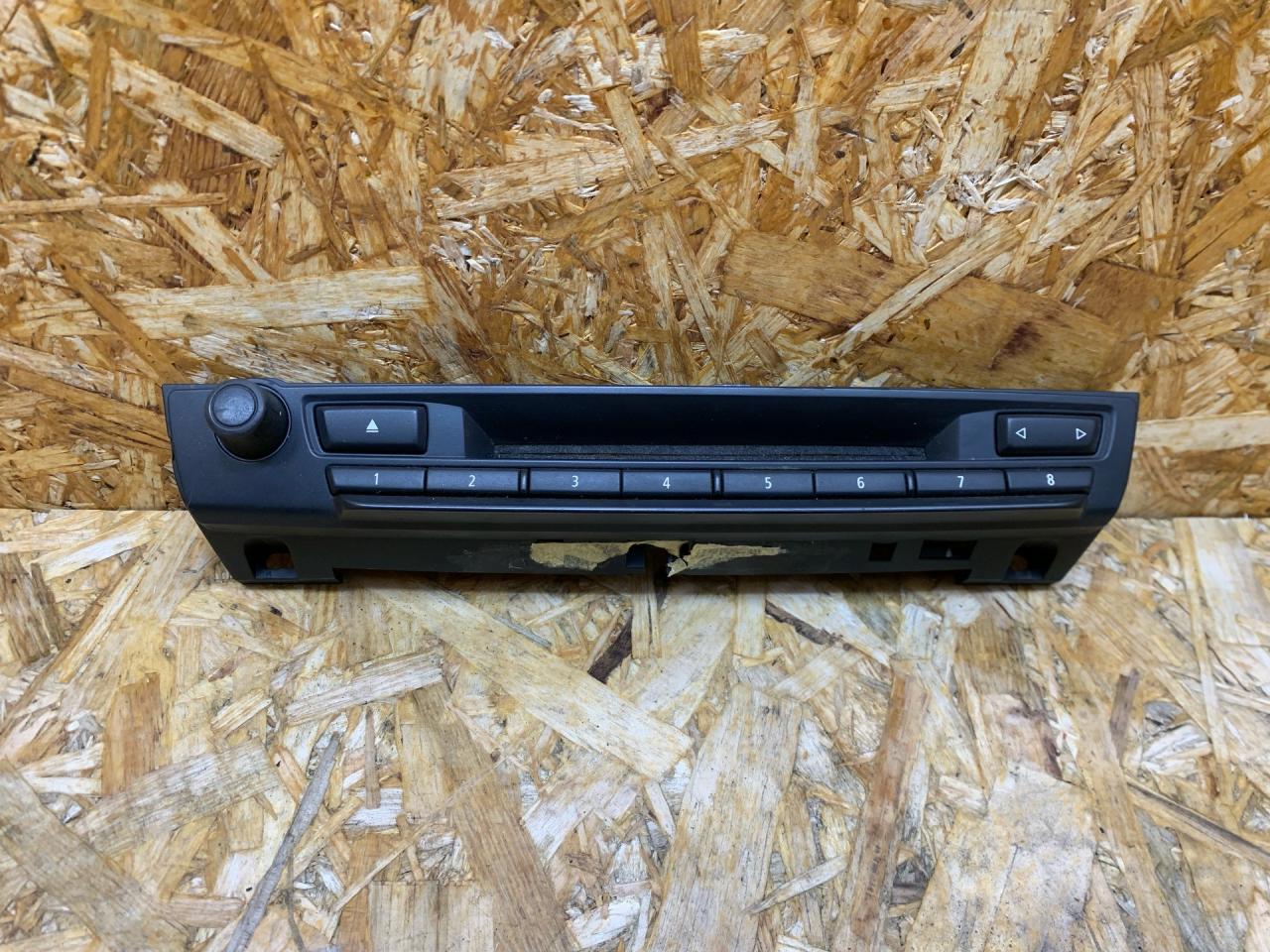 панель управления магнитолой BMW X5 E70 2007, 3.0 л., M57 306 D3, дизель, АКПП, черный, внедорожник 5 дв., полный привод, правый руль, 160794414 - фото №1