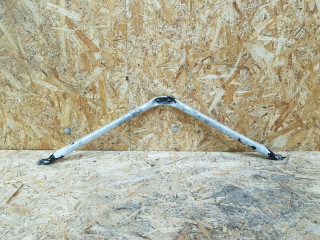 Распорка (растяжка) телевизора BMW 3 серия F30/F31/F34 F30 2014, 2.0 л., дизель, МКПП, седан, полный привод, правый руль, 51647245789, 7245789