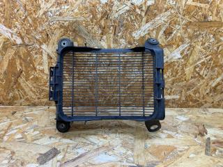 кронштейн радиатора BMW 1 серия F20/F21 [2-й рестайлинг] E82 2018, 1.5 л., бензин, МКПП, хетчбэк 5 дв., задний привод, правый руль, 7600698, 17217600698, 17219452275, 9452275