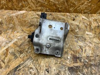 кронштейн радиатора BMW 5 серия F07/F10/F11 F11 2012, 2.5 л., дизель, АКПП, универсал, полный привод, 7186514, 7575248