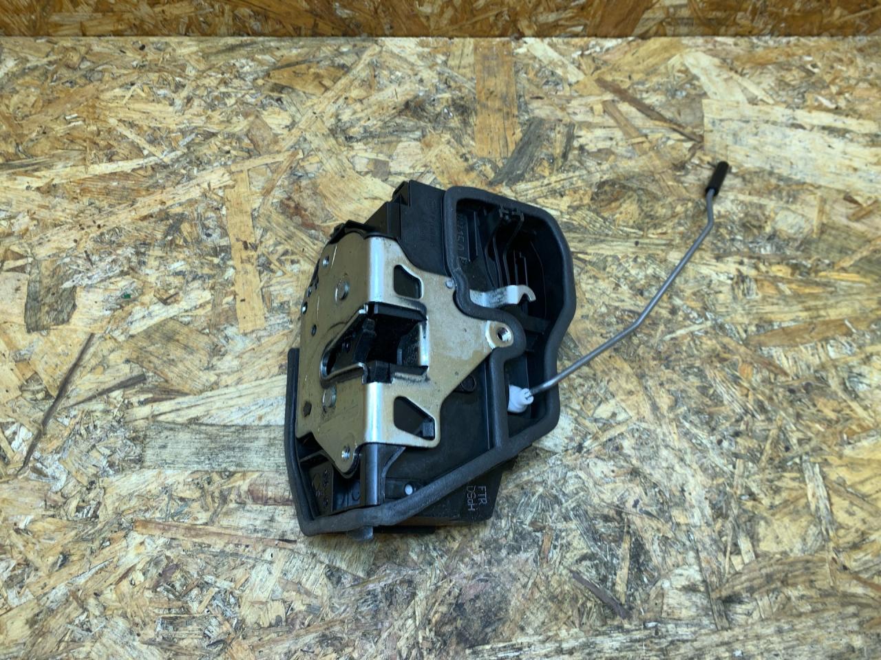 замок двери передней правой BMW 4 серия F32/F33 F36 2015, 3.0 л., дизель, АКПП, лифтбэк, полный привод, правый руль, 7202150, 51217202150, 51217167078, 7167078, 51217154624, 7154624 - фото №1