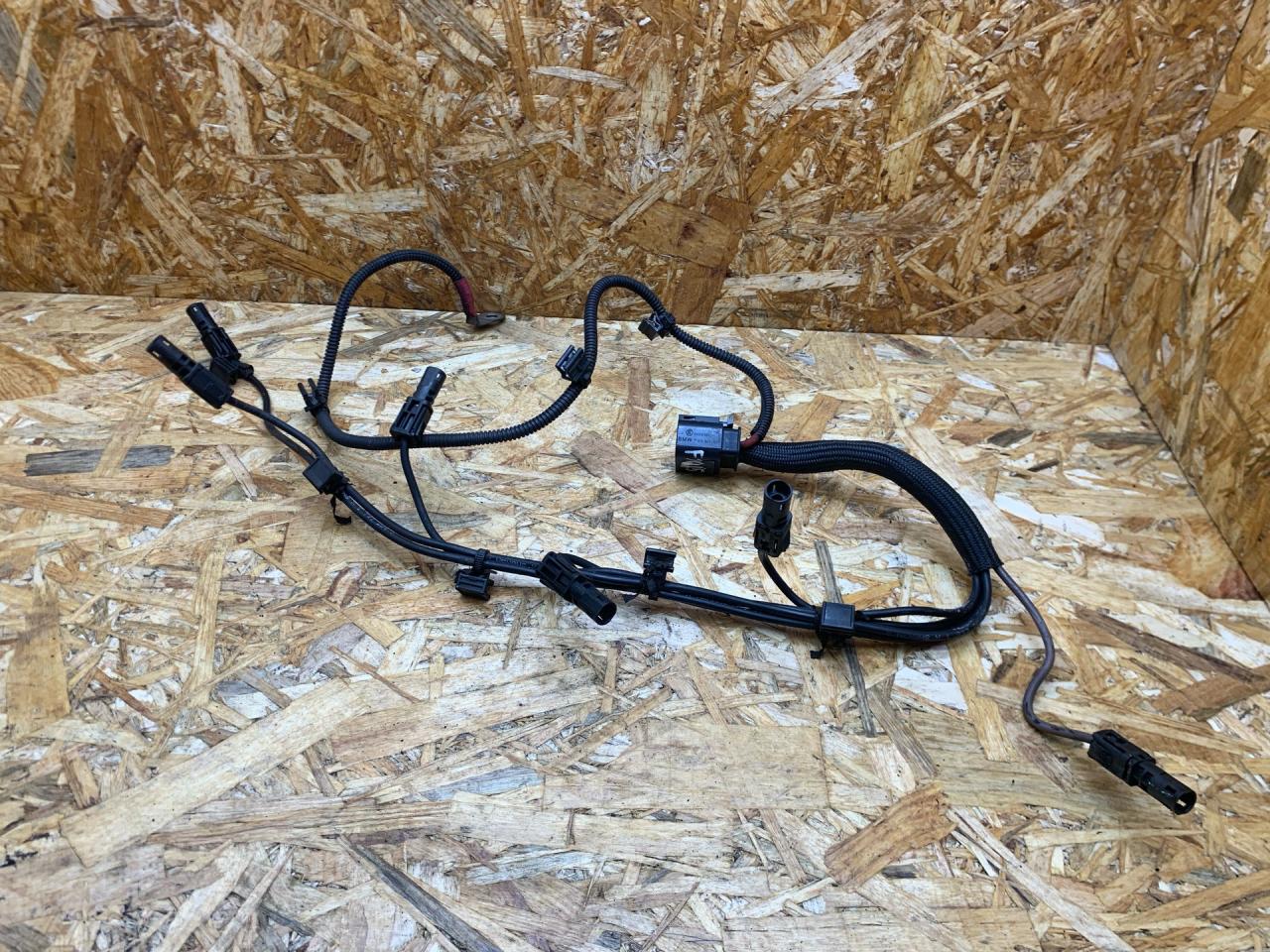 проводка свечей накала BMW 3 серия F30/F31/F34 F30 2013, 3.0 л., дизель, АКПП, черный, седан, задний привод, правый руль, 7811942, 12518583653, 8583653, 12518515279, 8515279, 12517823743, 7823743 - фото №1