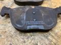 тормозные колодки BMW X5 E70 2009, 3.5 л., дизель, АКПП, внедорожник 5 дв., полный привод, правый руль - фото №2