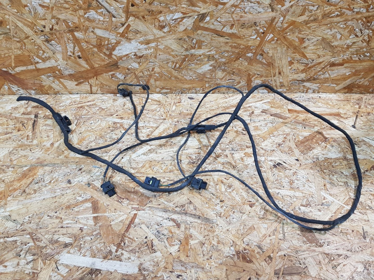 проводка датчиков парковки BMW 4 серия F32/F33 F32 2015, 3.5 л., дизель, АКПП, черный, купе, полный привод, правый руль - фото №1