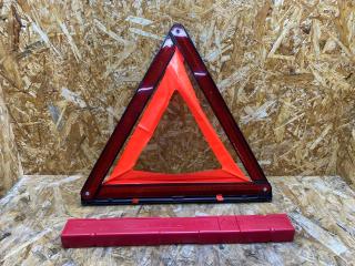 знак аварийной остановки BMW 5 серия F07/F10/F11 F11 2012, 2.5 л., дизель, АКПП, универсал, полный привод, 6770487, 71606770487, 71606770096, 6770096, 71606768272, 6768272