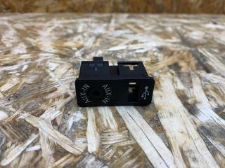разъем AUX / USB BMW 3 серия F30/F31 [рестайлинг] F31 2015, 2.0 л., дизель, АКПП, серый, универсал, полный привод, правый руль, 9229246, 84109229246, 84109229244, 9229244