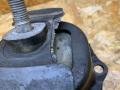 подушка крепления двигателя BMW X5 E70 2007, 3.0 л., M57 306 D3, дизель, АКПП, серебристый, внедорожник 5 дв., полный привод, правый руль, 6795417, 22116795417, 22116784416, 6784416, 22116773817, 6773817, 678441601 - фото №3