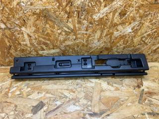 Кронштейн крепления порога BMW 2 серия Gran Tourer F46 [рестайлинг] F46 2020, дизель, АКПП, серый, минивэн, передний привод, 7301942