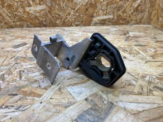 кронштейн радиатора BMW 1 серия F20/F21 [2-й рестайлинг] E82 2018, 1.5 л., бензин, МКПП, хетчбэк 5 дв., задний привод, правый руль, 17118620733, 8620733, 17117600540, 7600540