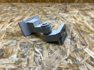 петля двери BMW 3 серия G20 2019, 2.0 л., дизель, МКПП, белый, седан, задний привод, правый руль, 7246068