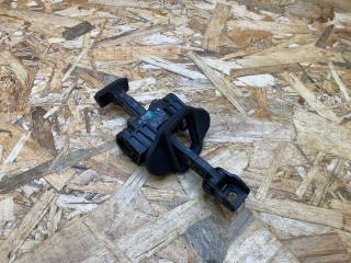 ограничитель открывания двери BMW 1 серия F20/F21 [2-й рестайлинг] E82 2018, 1.5 л., бензин, МКПП, хетчбэк 5 дв., задний привод, правый руль, 7446727, 7446728