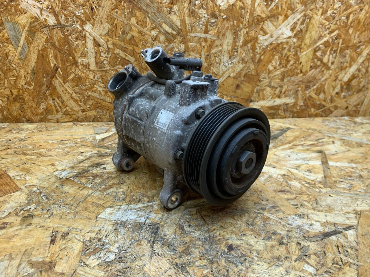 компрессор кондиционера BMW 3 серия F30/F31/F34 F31 2013, 2.0 л., дизель, АКПП, 475 black-sapphire metallic, универсал, полный привод, правый руль, 64529223695, 9223695 - фото №1