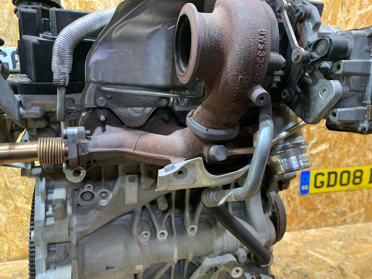 коллектор выпускной BMW 2 серия Active Tourer F45 2015, дизель, АКПП, серый, минивэн, передний привод - фото №1