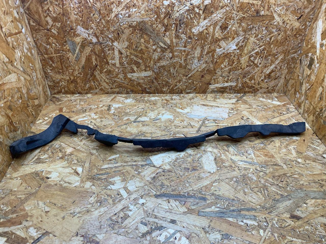 уплотнитель BMW X5 E70 2007, 3.0 л., M57 306 D3, дизель, АКПП, черный, внедорожник 5 дв., полный привод, правый руль, 7175144, 51657175144 - фото №1